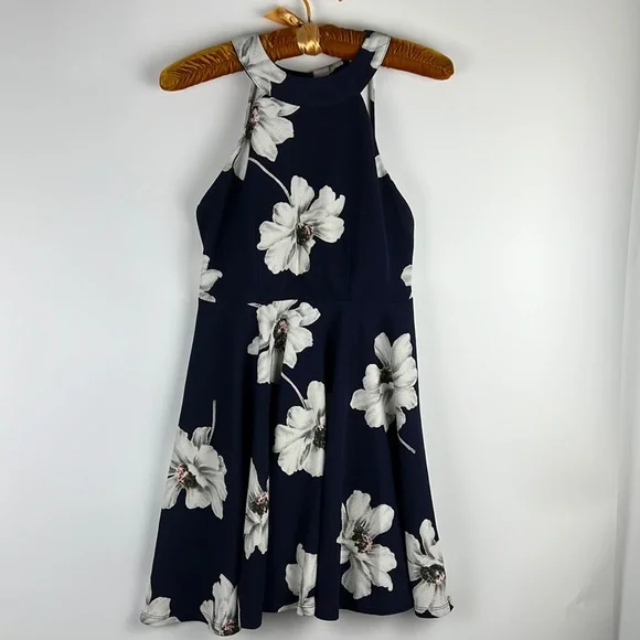Papaya Navy Floral Print Halter Dress Sz: M - Picture 1 of 8